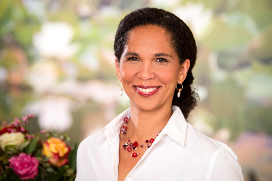 Dr. med. Diana Dellé